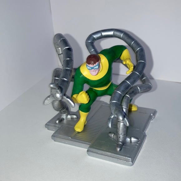 Marvel Spider-Man Doc Ock - Picture 2 of 7